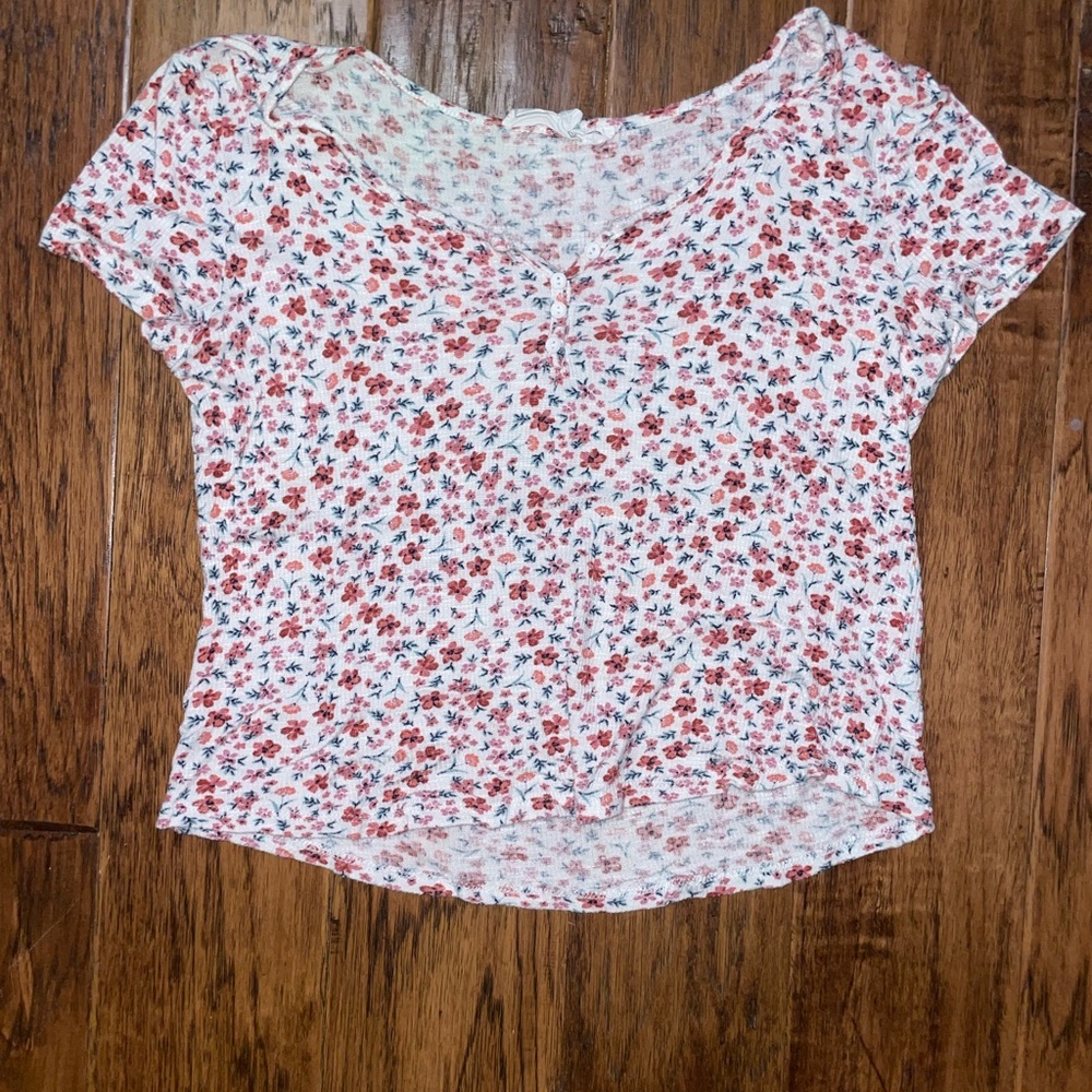 Hippie Rose White and Red Crop Blouse Short Sleeve